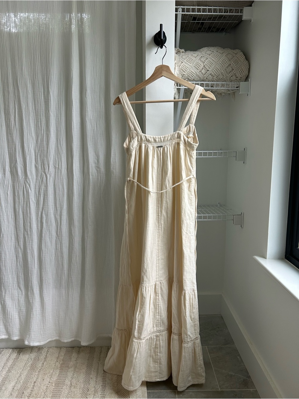 Billabong Cream Boho Maxi Dress with Lace Trim - Summers End Maxi - Picture 5 of 7